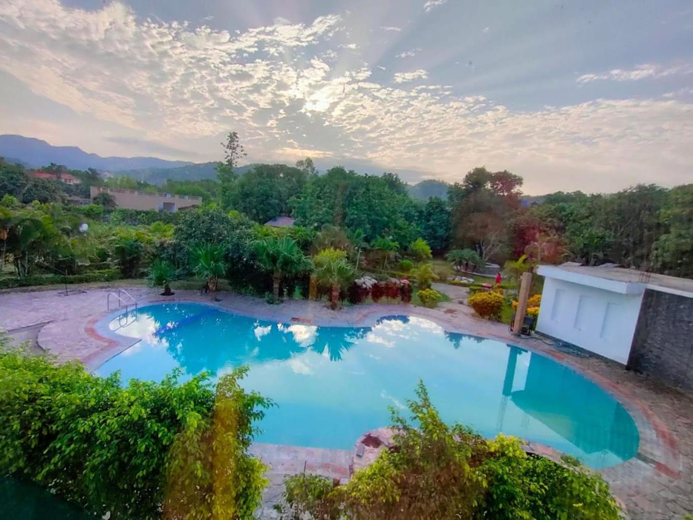 Corbett Wild Resorts & Spa Garjia Eksteriør bilde