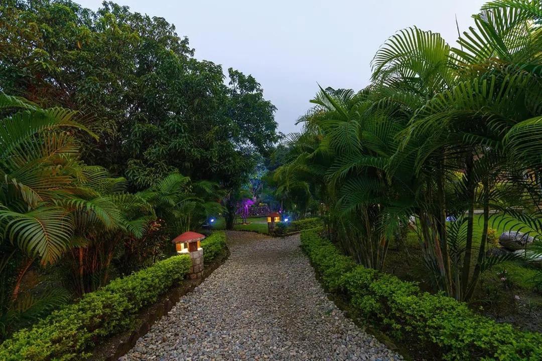 Corbett Wild Resorts & Spa Garjia Eksteriør bilde